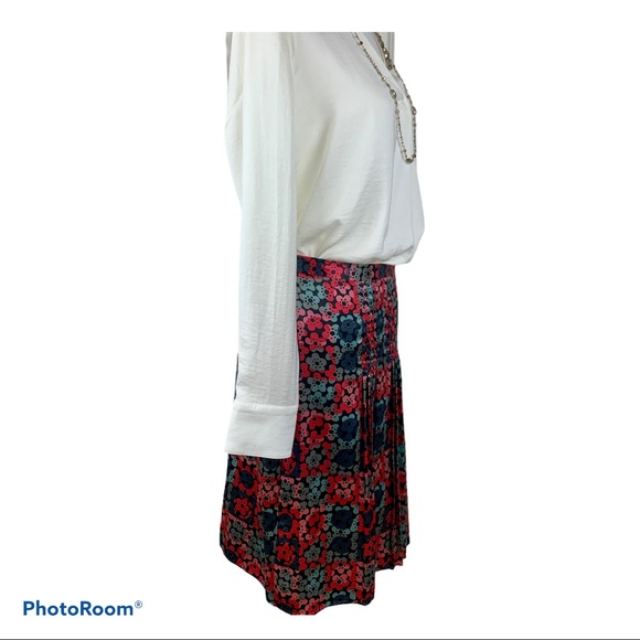 Marc Jacobs Pleated Silk Floral Print Skirt - Picture 3 of 9